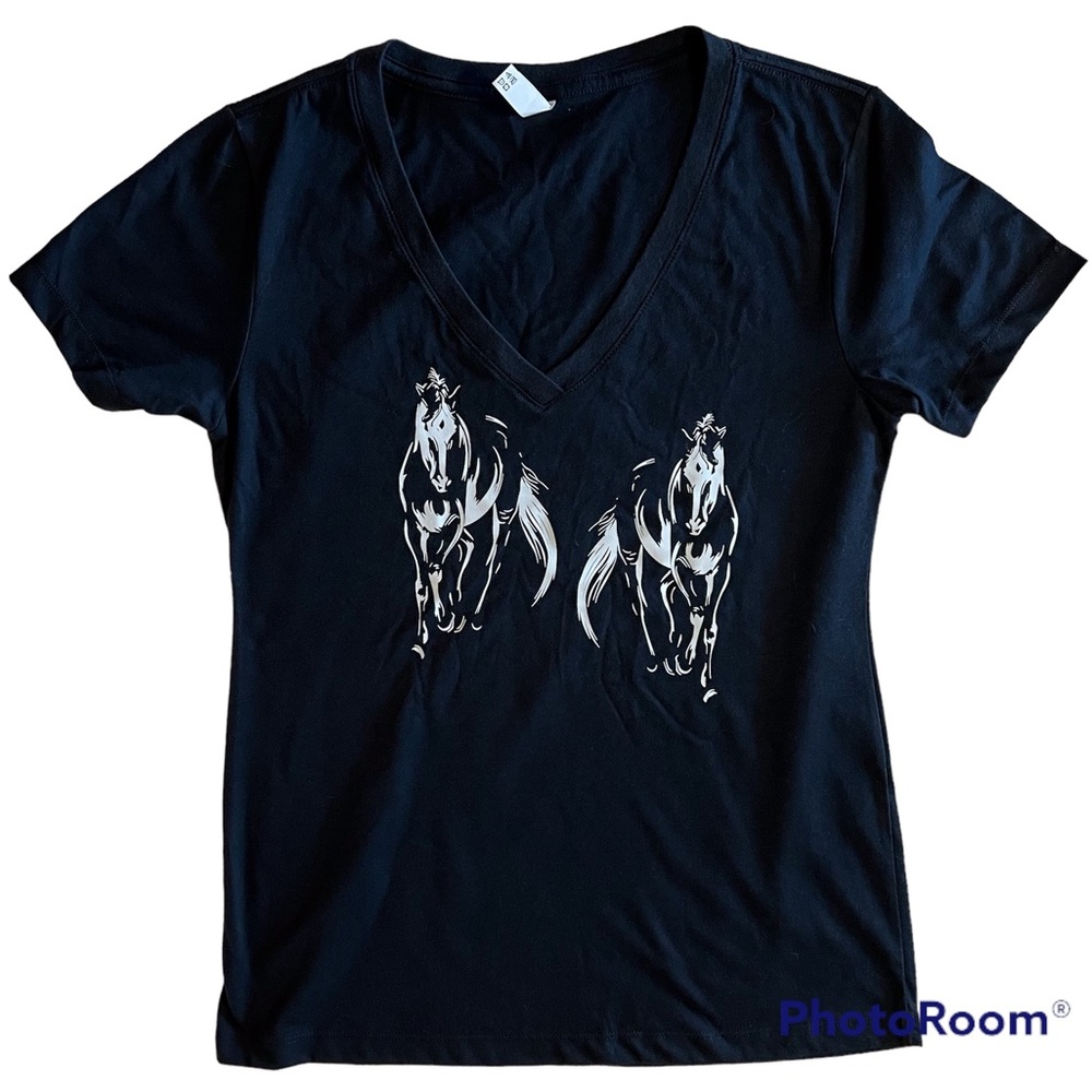SALE!!! V-Neck top SZ M